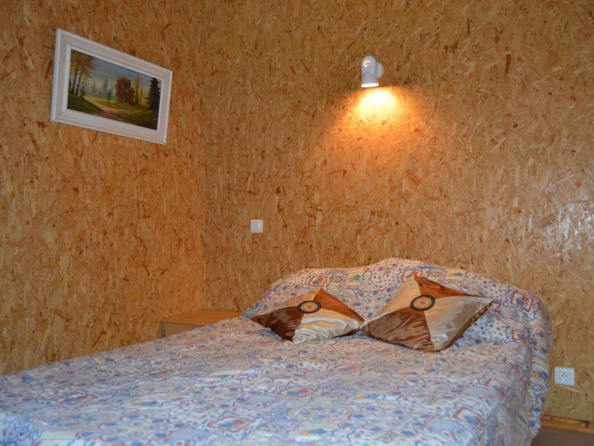Chalet En Pleine Nature A Orsennes Avec Etang A Proximite, Ideal Pour 6 Personnes Et Animaux Admis - Fr-1-591-170 المظهر الخارجي الصورة